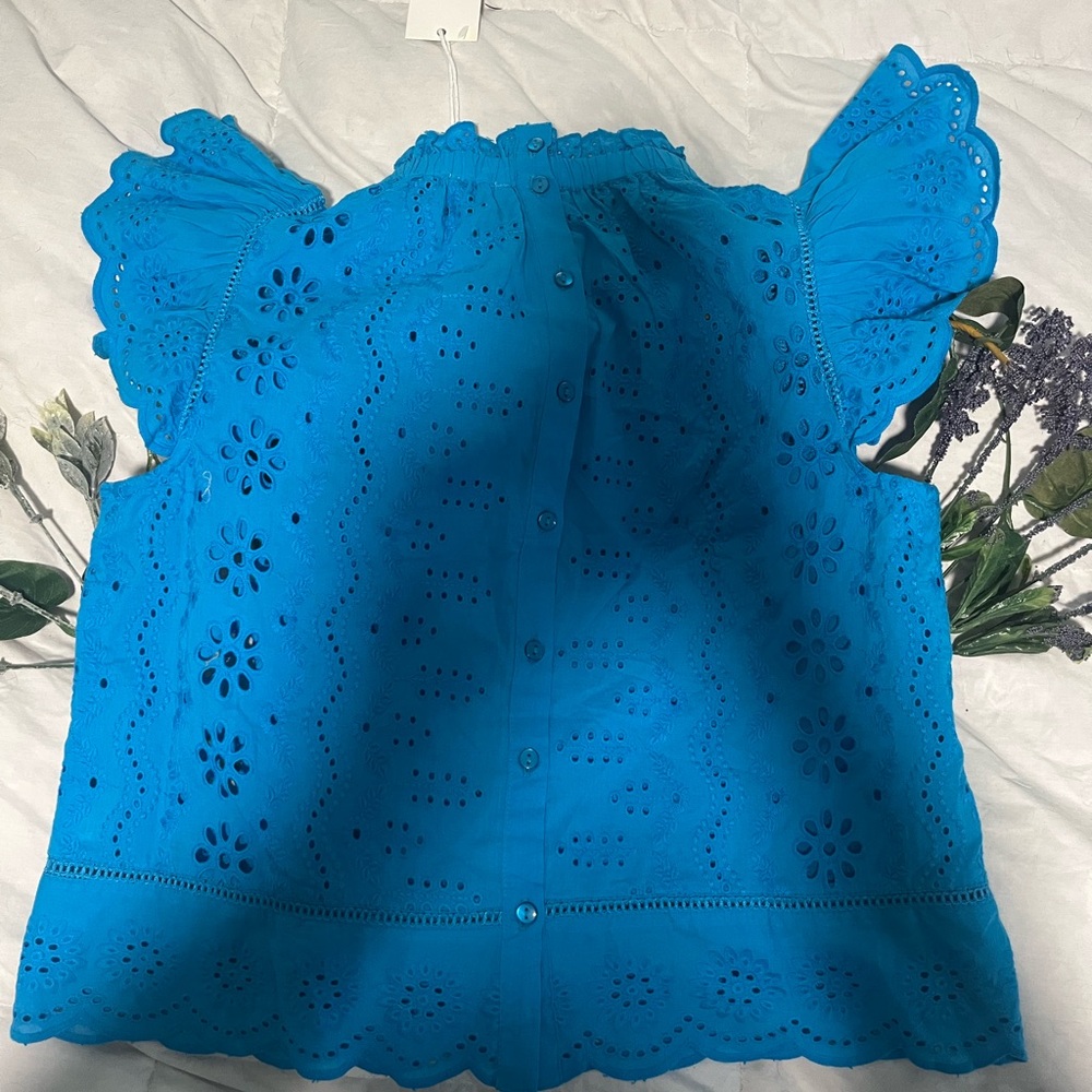 Blue Eyelet Lace Cotton Blouse - Picture 6 of 9